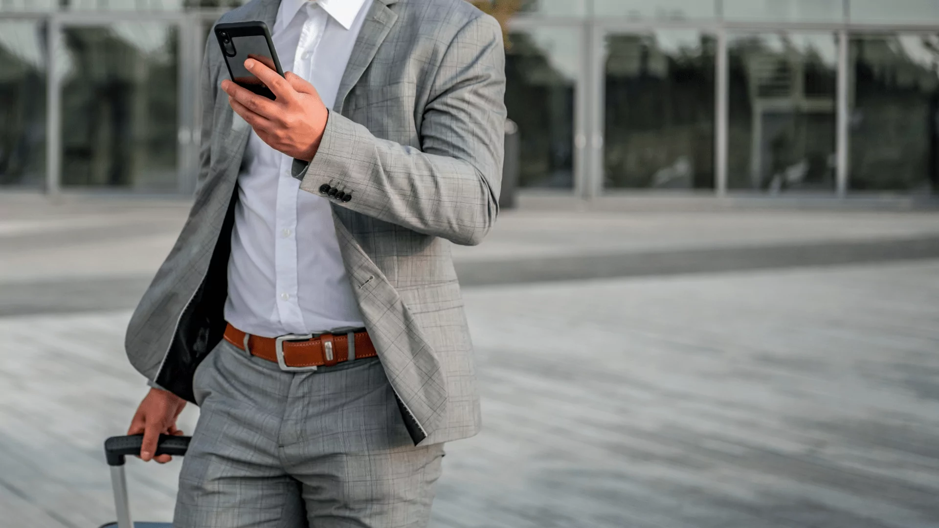 Chauffeur privé Soissons, Laon, Reims, Paris – MyN VTC